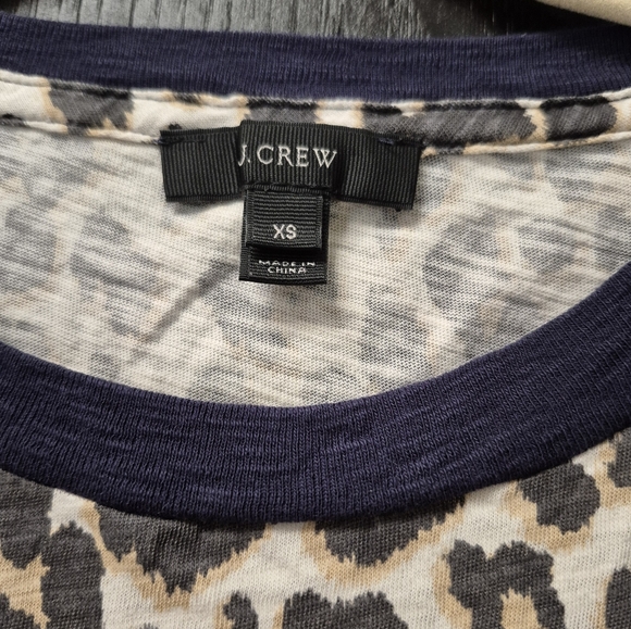 J. Crew leopard top size xs - Picture 3 of 3